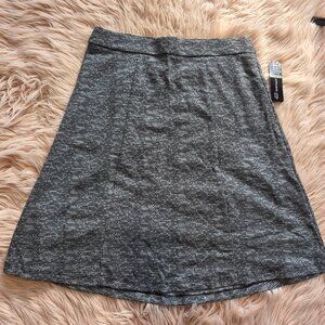 NWT SOHO APPAREL LTD STRETCH SKIRT -SMALL